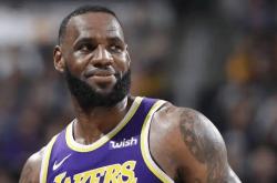 詹姆斯带走调查？NBA大鱼曝光，单场涉及10万，出售浓眉信息赚钱